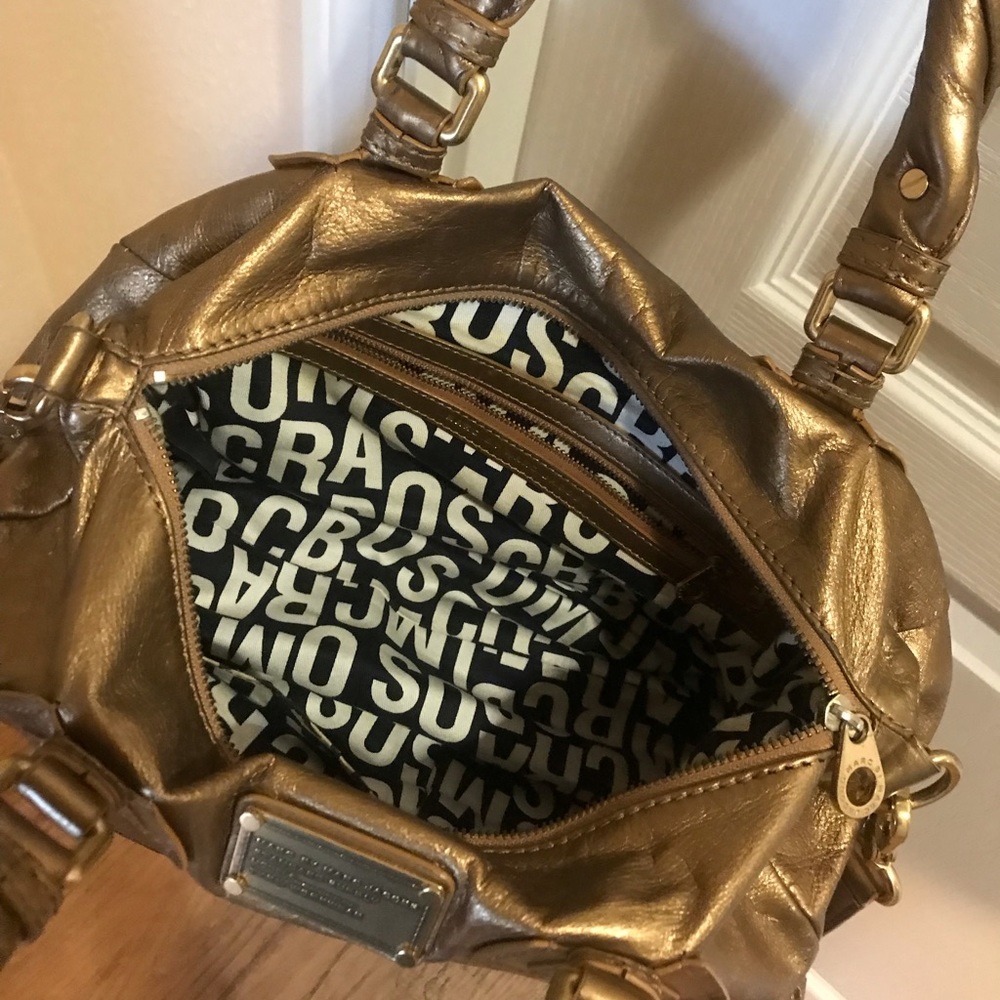 Marc Jacobs gold crossbody satchel - Picture 3 of 3